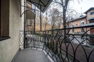 Апартаменты Apartament on Krivonosa 3 Львов-5